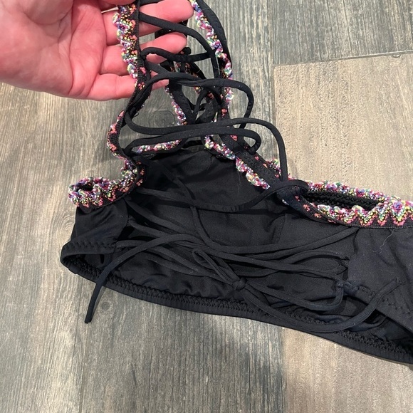 Becca 3 Piece Set - Mardi Gras 1 Shoulder Bikini And Reversible Bottom Size M - Picture 5 of 14